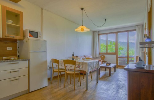 Abetone Apartment | Nice apartment for 4 people with WIFI, TV, terrace, pets allowed and parking