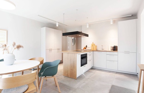 Hohen Wieschendorf Apartment | Nice apartment for 4 people with WIFI, TV, terrace, pets allowed and panoramic view