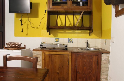 Granarola Apartment | Nice apartment for 4 people with pool, A/C, WIFI, TV, patio, pets allowed and parking