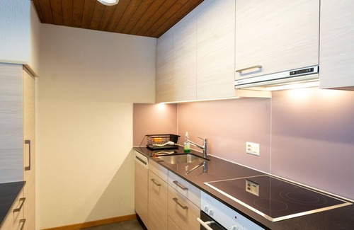 Mitloedi Apartment | Nice apartment for 4 people with WIFI, TV, balcony and parking