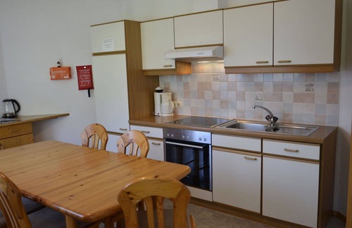 Kappl Apartment | Nice apartment for 5 guests with WIFI, TV, balcony and parking