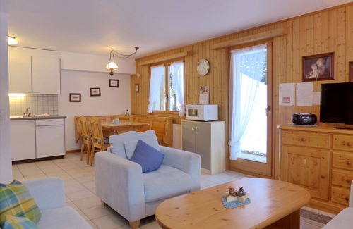 Buerchen Apartment | Nice apartment for 5 people with WIFI, TV, patio, pets allowed, panoramic view and parking
