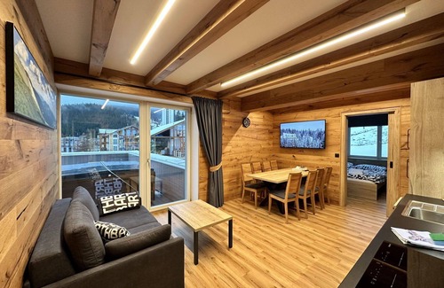 Pec pod Snezkou Apartment | Nice apartment for 6 people with hot tub, WIFI, TV, terrace, panoramic view and parking