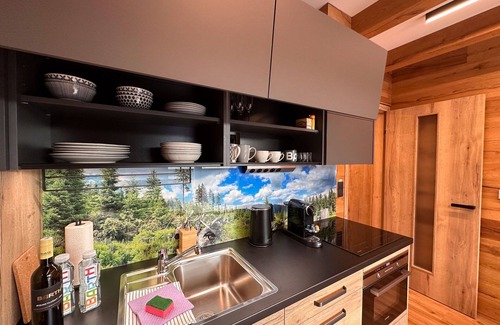 Pec pod Snezkou Apartment | Nice apartment for 6 people with hot tub, WIFI, TV, terrace, panoramic view and parking