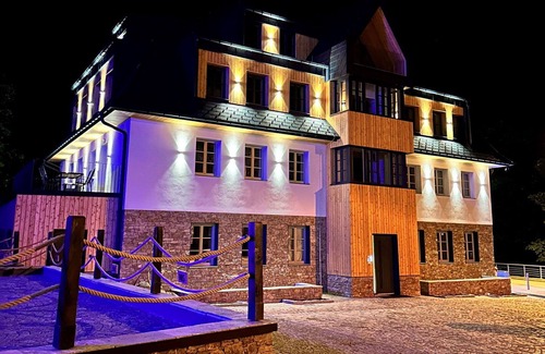 Pec pod Snezkou Apartment | Nice apartment for 8 guests with WIFI, TV and parking