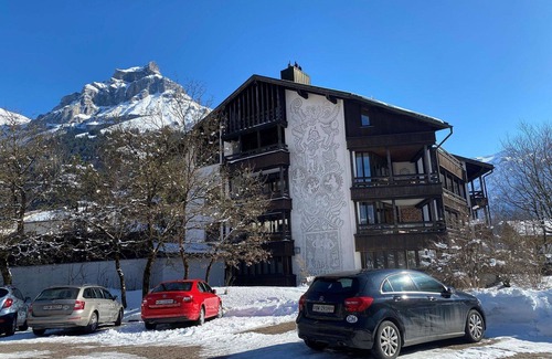 Engelberg Apartment | Nice apartment for 6 guests with pool, WIFI, TV and balcony