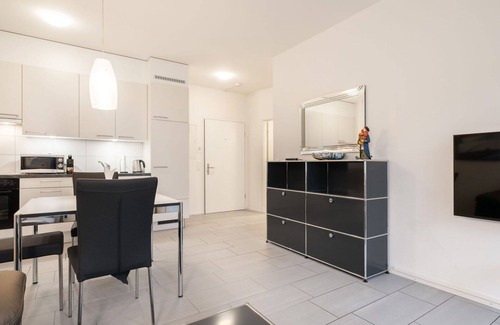 Central Interlaken Apartment | Nice apartment for 2 guests with WIFI, A/C, TV, balcony and parking