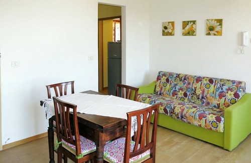 Cossombrato Apartment | Nice apartment for 4 guests with A/C, pool, WIFI, TV, patio, pets allowed and parking