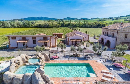 Guardistallo Apartment | Nice apartment for 5 guests with WIFI, pool, A/C, terrace and pets allowed