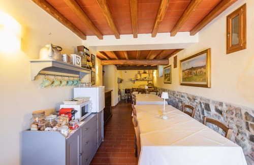 Montebonello Apartment | Nice apartment for 6 people with WIFI, pool, A/C, TV, pets allowed, panoramic view and parking