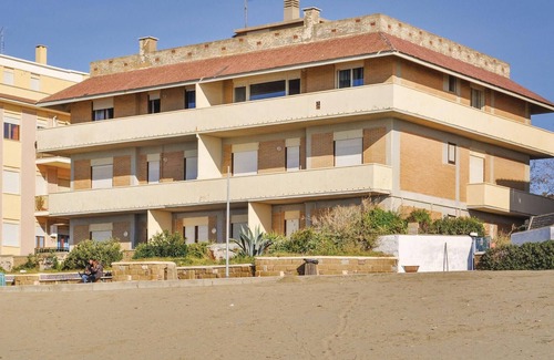 Torvaianica Apartment | Nice apartment in Torvajanica -RM-