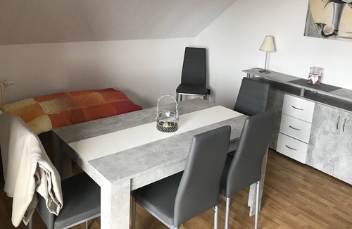 Saarwellingen Apartment | Nice apartment, ideal for fitters