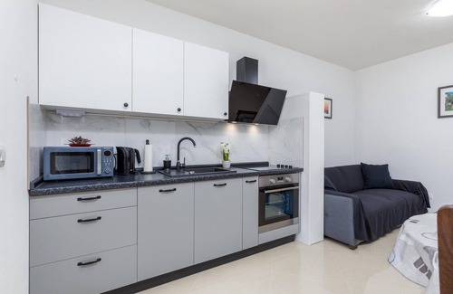 Barbariga Apartment | Nice apartment in Barbariga with WiFi