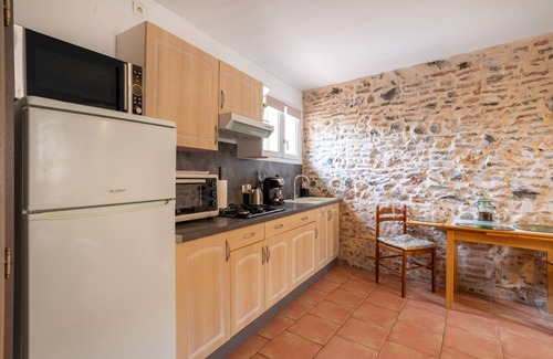 Claira Apartment | Nice Apartment in Claira' with Wi-Fi and air conditioning