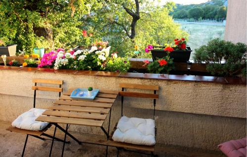 Novi Vinodolski Apartment | Nice Apartment In Jakov Polje With Wifi