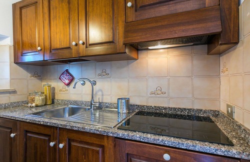 San Vivaldo Villa | Nice apartment in villa with WIFI, pool, TV, terrace, pets allowed, panoramic view and parking