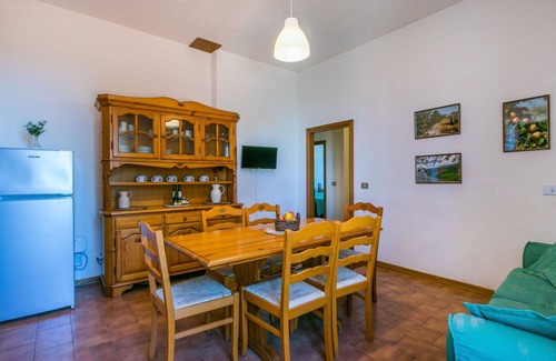 San Vivaldo Villa | Nice apartment in villa with WIFI, pool, TV, terrace, pets allowed, panoramic view and parking