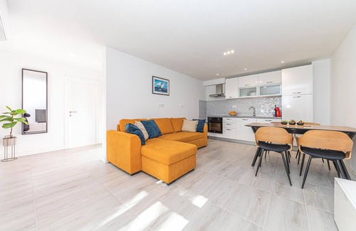 Kamen Apartment | Nice apartment in Kamen with WiFi
