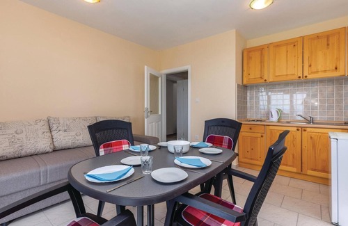 Klenovica Apartment | Nice apartment in Klenovica