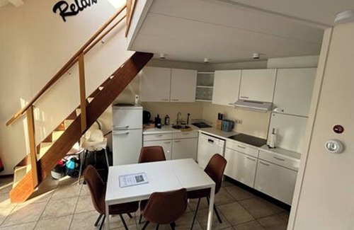 Lijnden Apartment | Nice Apartment in Lijnden, located next to Amsterdam