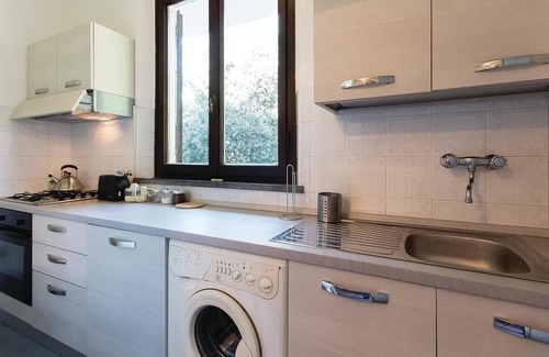 Montopoli in Val d'Arno Apartment | Nice apartment in Marti PI with WiFi