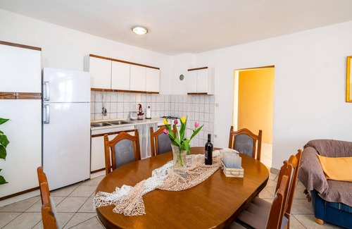 Maslenica Apartment | Nice apartment in Maslenica