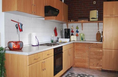 Roggentin Apartment | Nice Apartment In Mirow Ot Qualzow