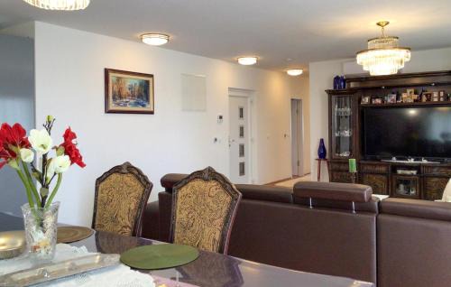 Municipality of Sukosan Apartment | Nice Apartment In Sukosan With Wifi