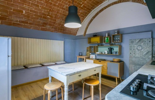 Lorenzana Villa | Nice apartment in villa for 4 guests with WIFI, pool, pets allowed and parking