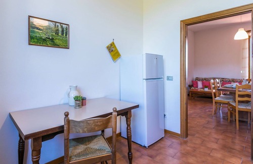 San Vivaldo Villa | Nice apartment in villa for 8 people with WIFI, pool, TV, terrace, pets allowed and parking