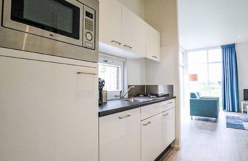 Enkhuizen House | Nice apartment in villa for 4 guests with WIFI, TV and terrace
