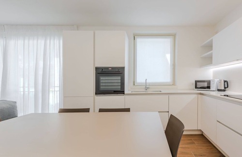 Pinzolo Villa | Nice apartment in villa for 6 people with WIFI, TV and parking