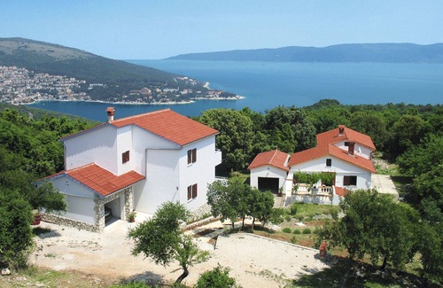 Gondolici House | Nice apartment in villa for 10 people with WIFI, TV, terrace, pets allowed and parking