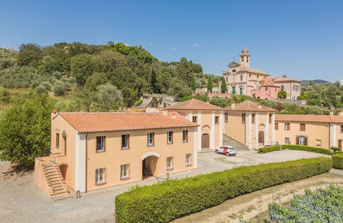 Santo Stefano del Ponte Villa | Nice apartment in villa for 6 people with WIFI, TV, panoramic view and parking