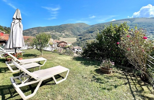 Jomezana De Abajo Apartment | Nice apartment N with FreeWifi,fireplace, terraza