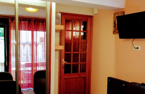 Ivry-port Apartment | Nice apartment N° 2, ideal location Paris, Disneyland, Versailles
