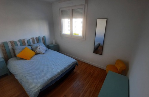 Bourg-l'Eveque Apartment | --Nice apartment near the city center--