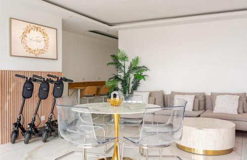 Asiatique Apartment | Nice Apartment with amazing view of Paris plus Parking