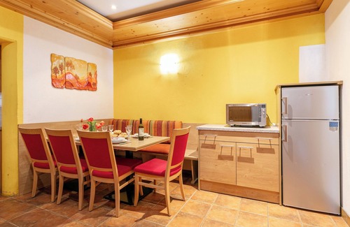 Huben Apartment | Nice apartment with sauna and Swedish stove
