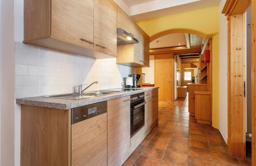 Huben Apartment | Nice apartment with sauna and Swedish stove