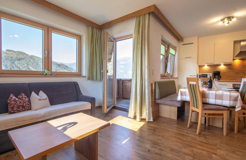 Gerlosbergeben Apartment | Nice apartment close to the ski area