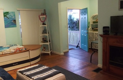 Rogers Seabreeze Apartment | Nice Beach House Apartment close to Beach