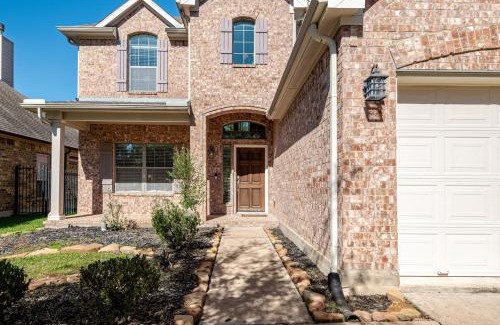 Spring House | Nice big house in Woodlands area