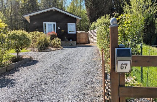 Saint-Leger Ski Chalet | Nice chalet by the woods in Saint-Léger