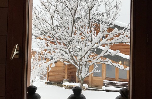 Plangagnant Ski Chalet | Nice Chalet LEON located in Plangagnant (1650 m) La PLAGNE - LA ROCHE chairlift