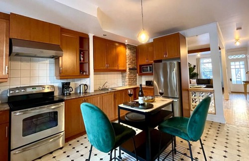 Vieux-Limoilou Apartment | Nice Condo in Limoilou