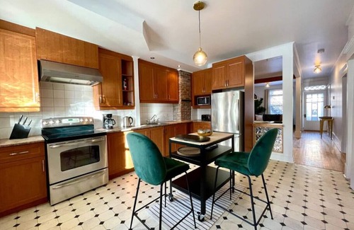 Vieux-Limoilou Apartment | Nice Condo in Limoilou