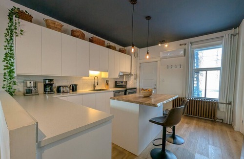 Vieux-Limoilou Apartment | Nice condo on two floor in Limoilou