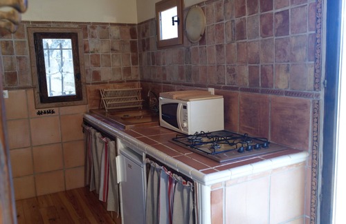 Viens House | Nice cottage in the Luberon Regional Park