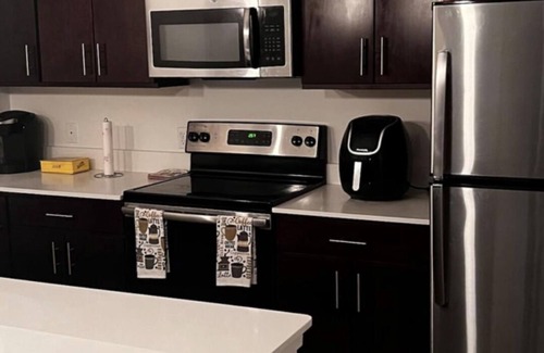 Madison Heights Apartment | Nice cozy Apartment!